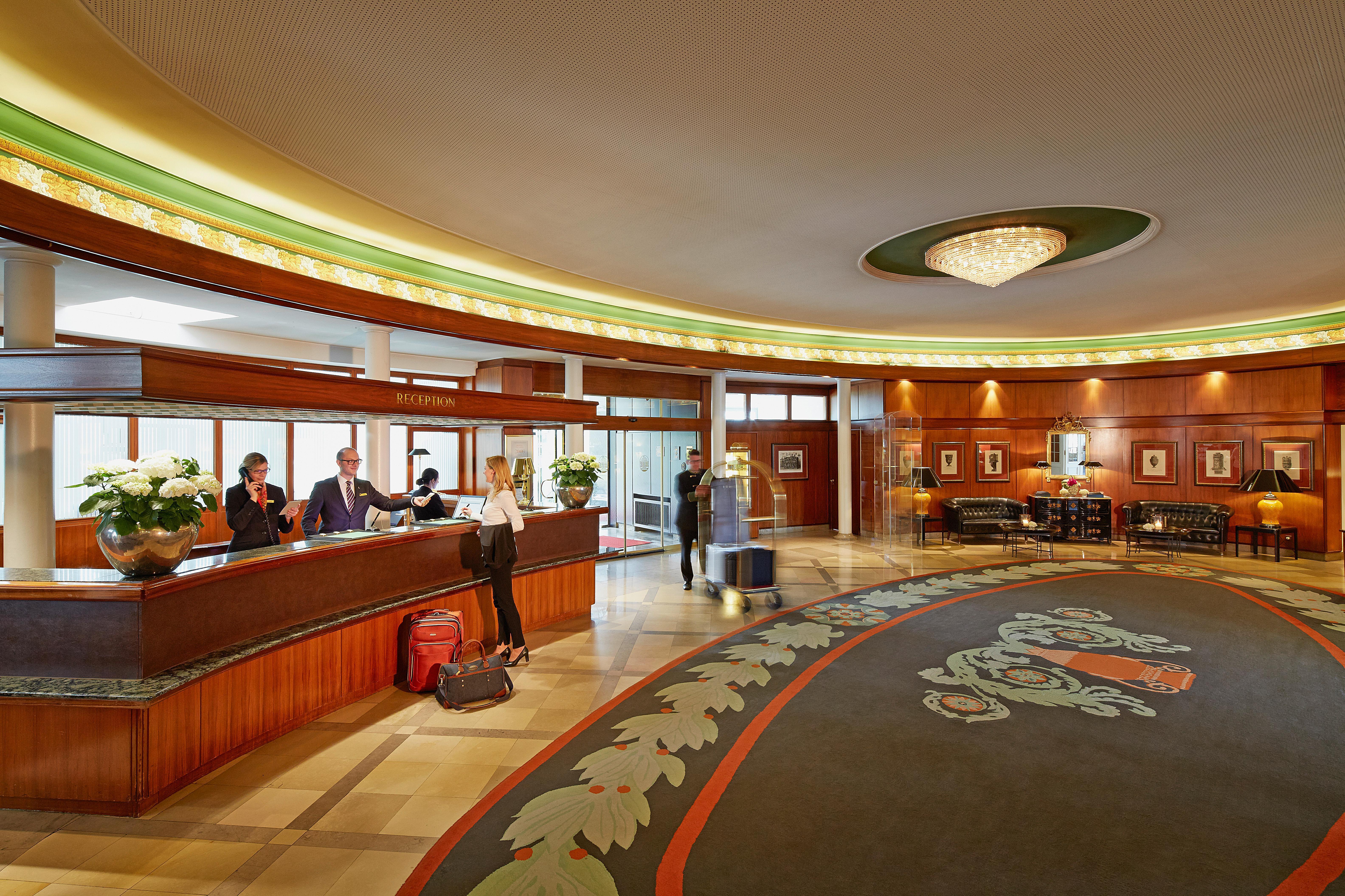 Parkhotel Bremen - Ein Mitglied Der Hommage Luxury Hotels Collection BRE Exterior foto The lobby of the hotel